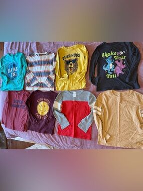 Boys 5T long sleeve bundle of 9- varied designs and brands - GUC